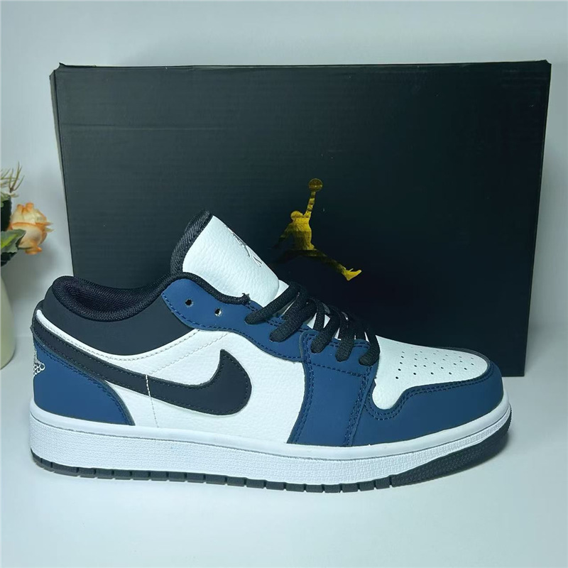 純粋なオリジナル AJ1 白黒青つま先ロートップトレンディなバスケットボールシューズキャンパス男性と女性の多用途カジュアルスポーツスケートボードシューズ|undefined
