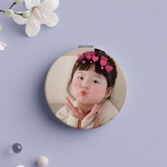 Portable Compact Makeup Mirror for School Students, Foldable Dual-Sided Mirror, Convenient Touch-Up Mirror, Cute and Fresh Style, Mirror for Girls