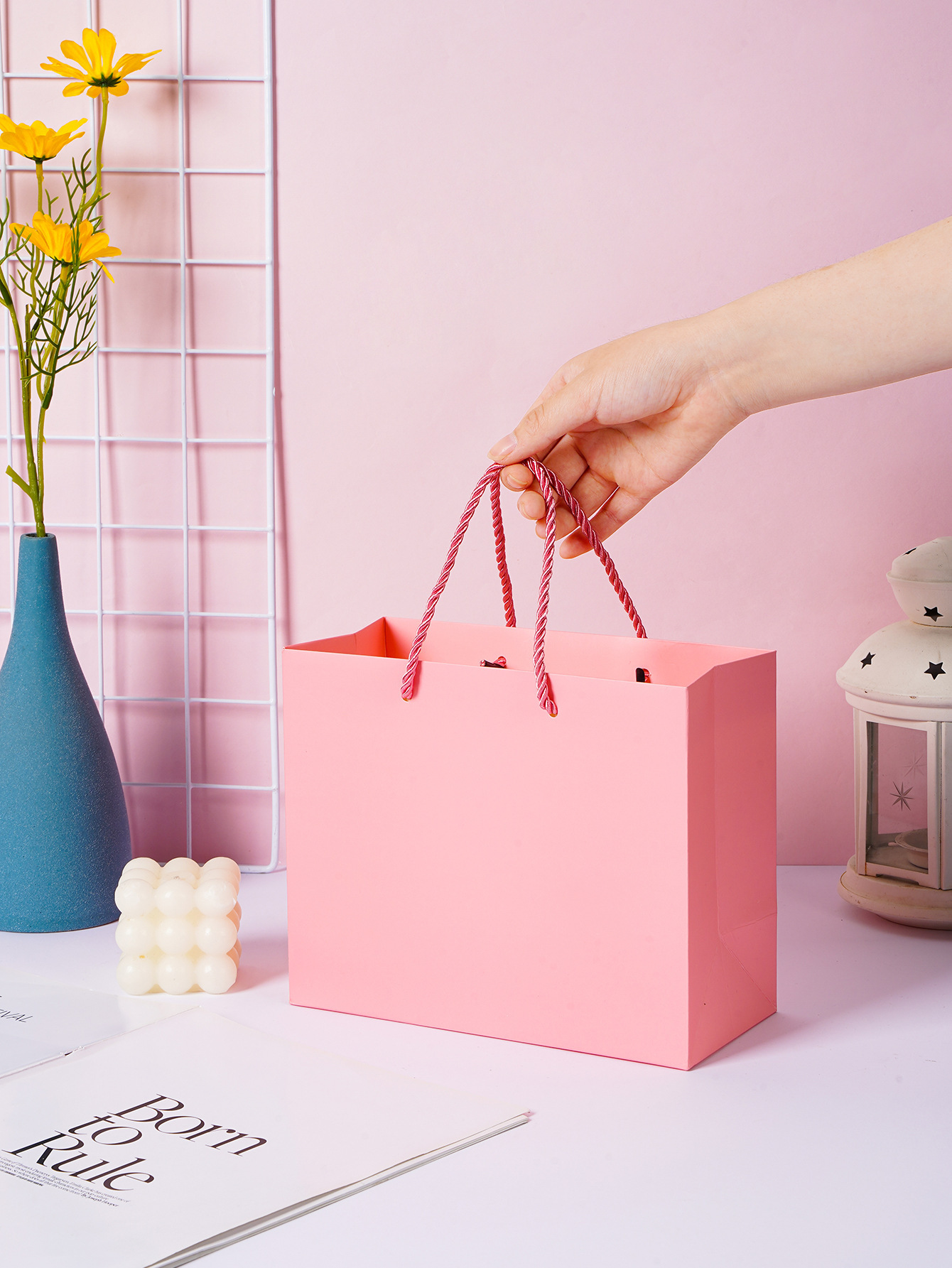 핑크색 판지 크라프트지 22X18X10CM