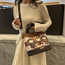 ��ͨins�ɐۄP��؈�μ�б�����ŮС���OӋ�������ٴ��y�����