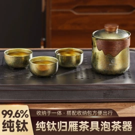 保温杯;筷子;旅行茶具