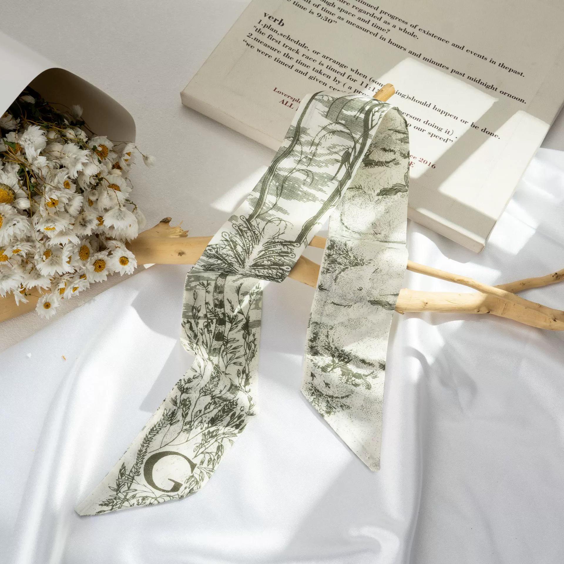 Silk Scarf Hairband (Suhang) long streamer 89×3.8 cm, lightweight gift box option
