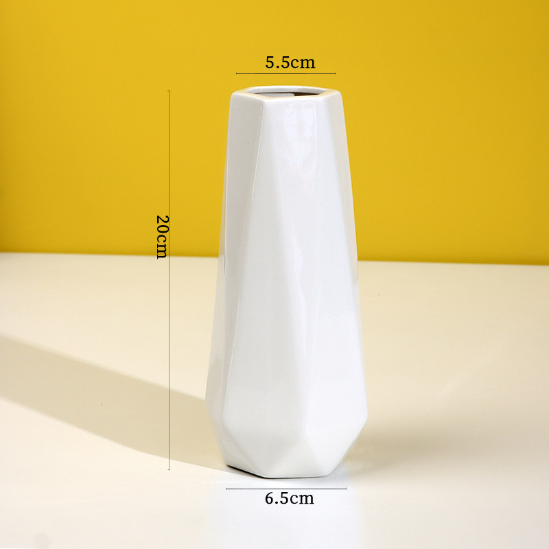 なめらかな陶磁器の白い花瓶の水養北欧の現代的なアイデアの家庭の客間の食卓の乾いた花の生け花の装飾の置物|undefined