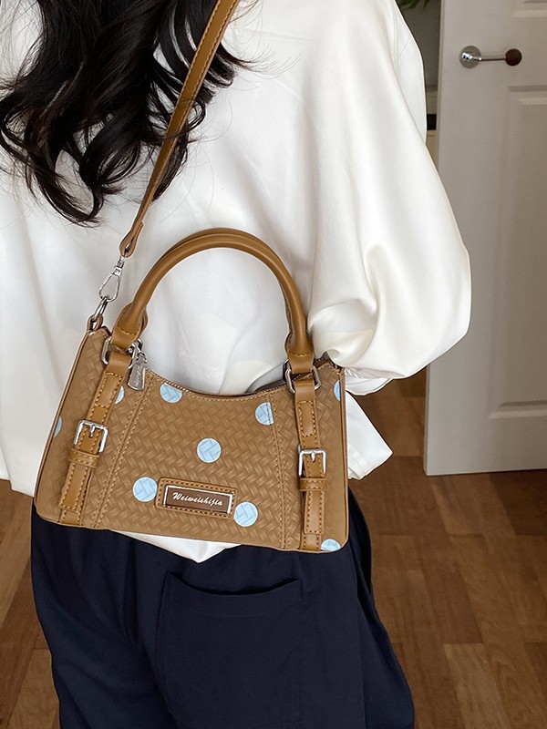 Bolsos de mano de ondas dulces y frescos para mujeres 2026, bolsos cuadrados pequeños de moda, bolsos de hombro de moda para mujeres