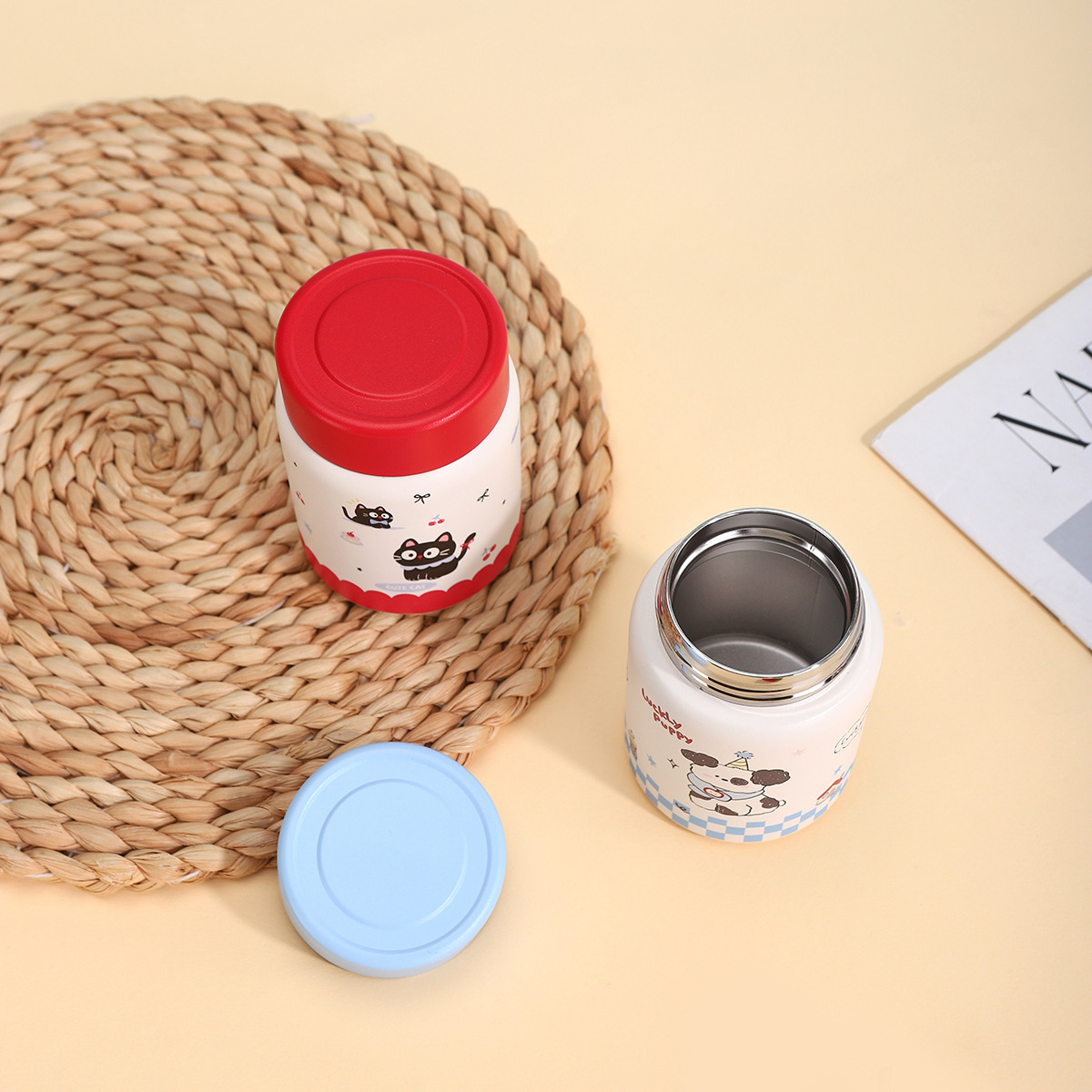 Mini gobelet isotherme en acier inoxydable de haute qualité, mignon et compact, idéal pour les activités de plein air. Design élégant et pratique._voghion.com
