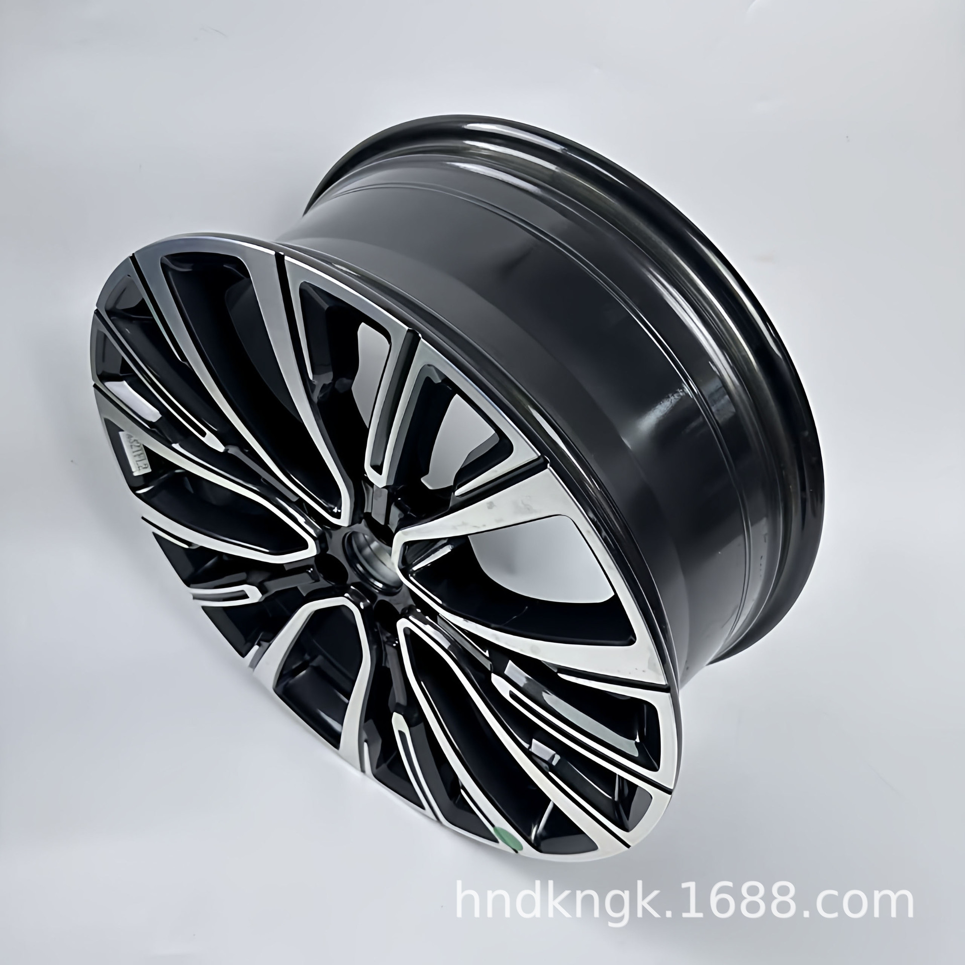 Suitable for Xingtu Lingyun Lanyue 20inch Original Genuine Matching Aluminum Alloy Steel Rims Four-Wheel Drive International Xingzun Version