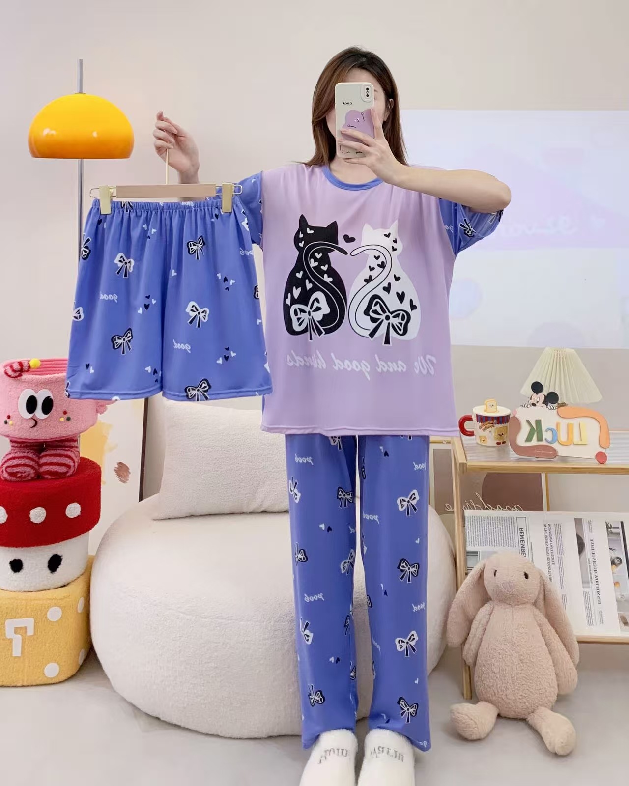 Pijamas de verano transfronterizos pijamas de leche de seda de tres piezas set de dibujos animados comercio exterior ropa para el hogar pantalones de mangas cortas lindos