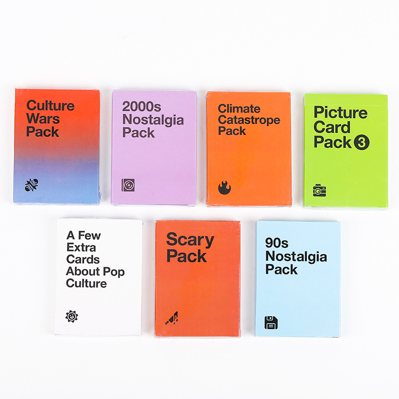 Gioco di carte cards against humanity per feste e serate_voghion.com