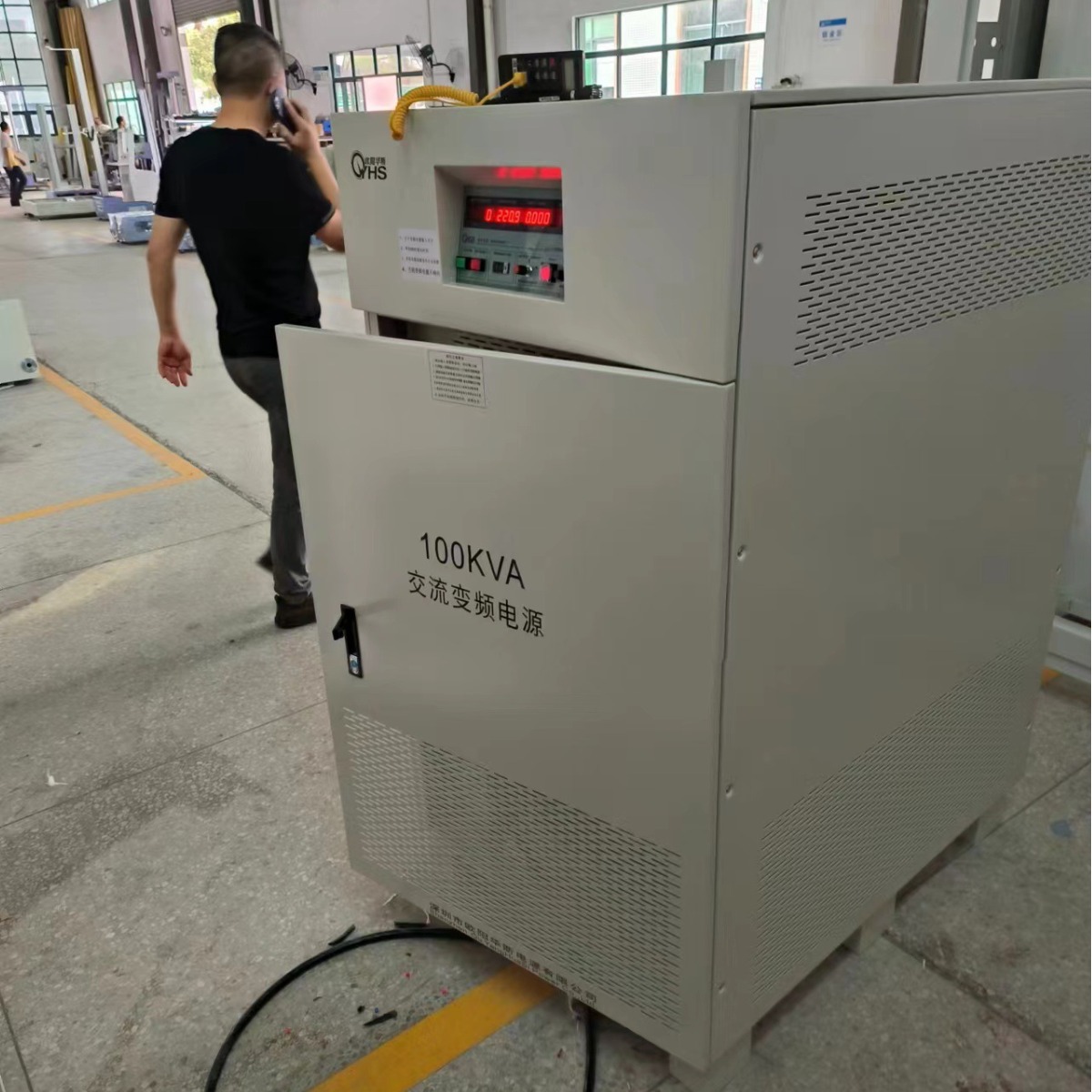 ŷ����˹����100KVA��Ƶ��Դ������ݸ�豸�����380V 60HZ