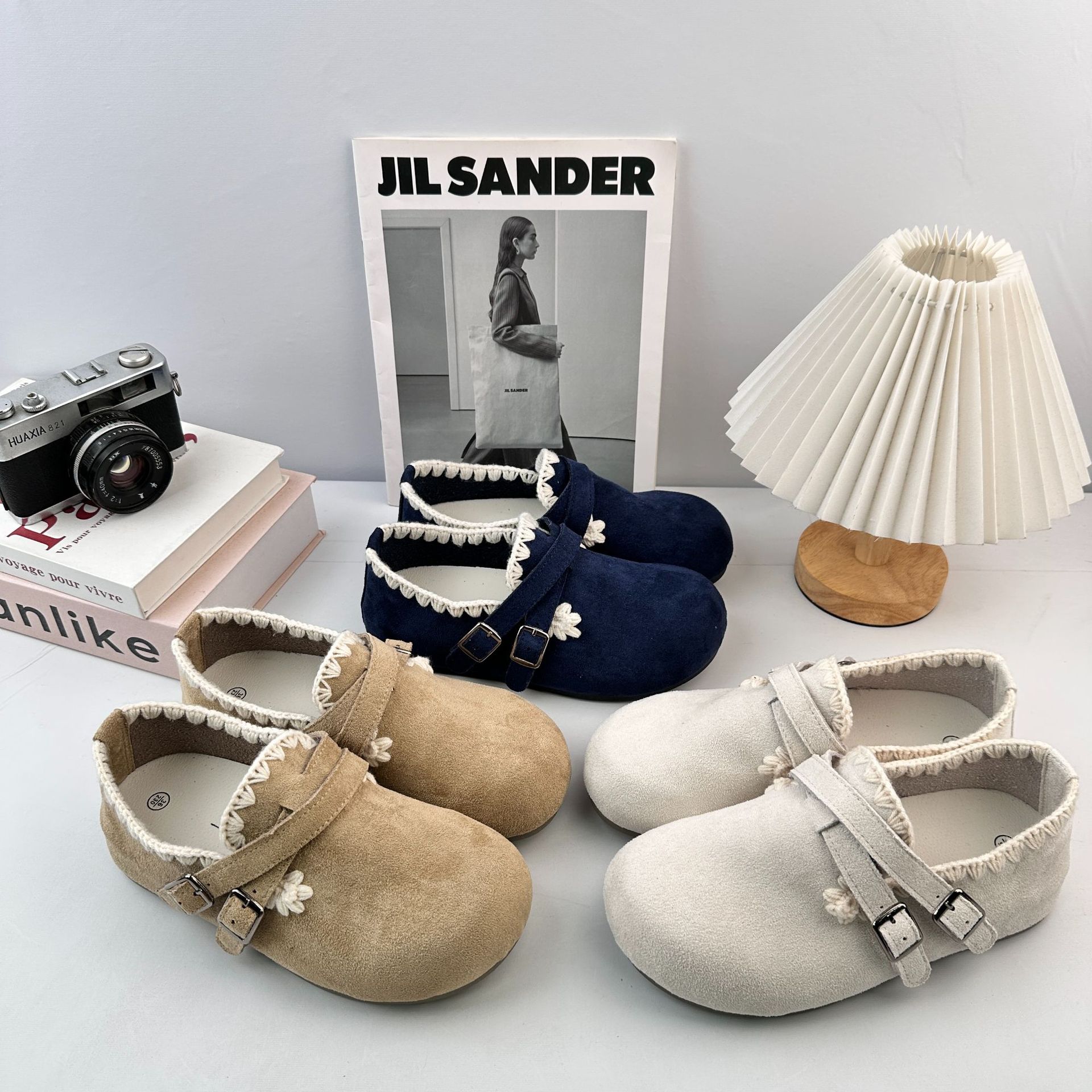 Far Poseen retro encaje botón Bocken zapatos de mujer 2025 otoño perezosos zapatos casuales Lefour
