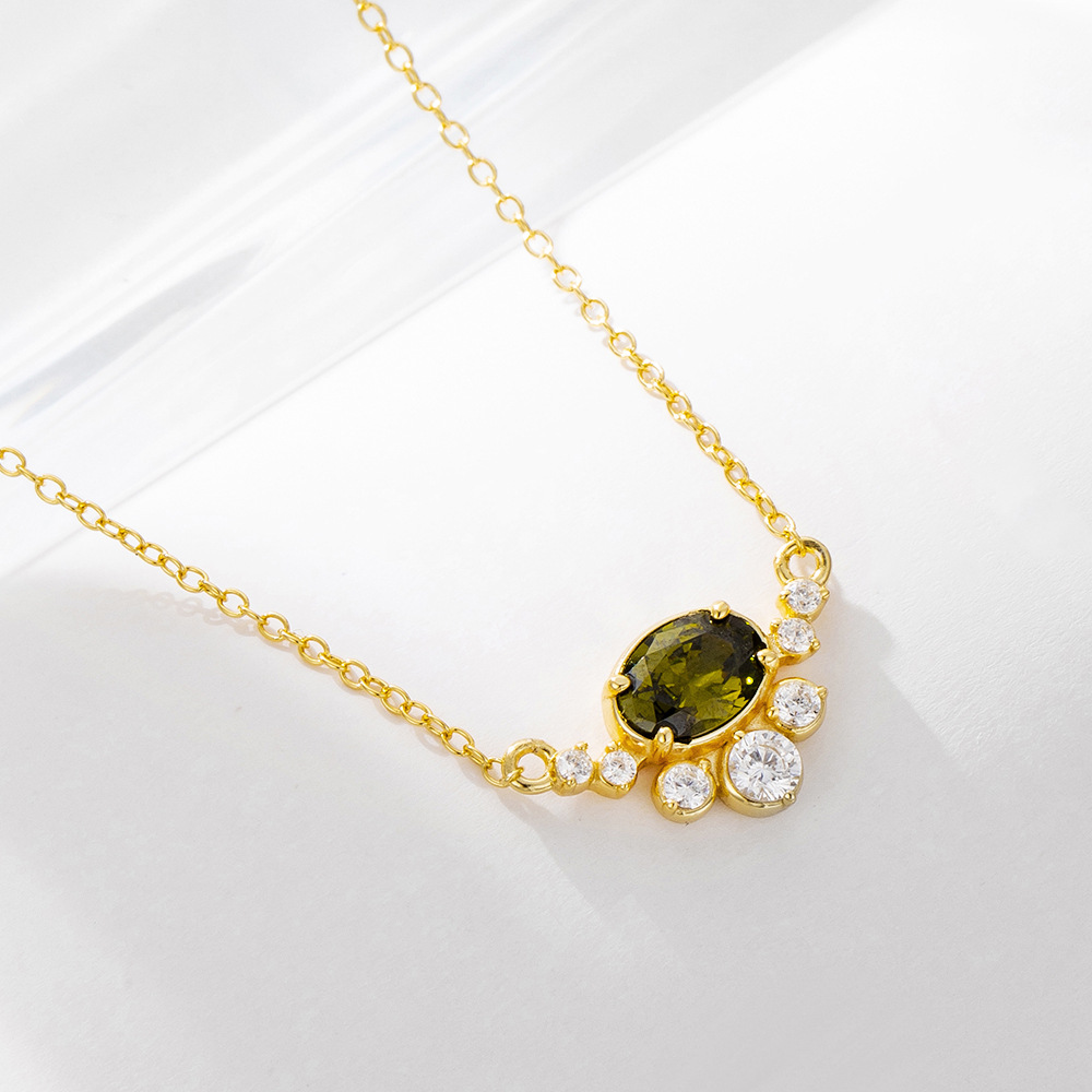 S925 plata de ley en forma de huevo color verde oliva circonita colgante collar femenino europeo y americano transfronterizo estilo color tesoro cadena de clavícula collar