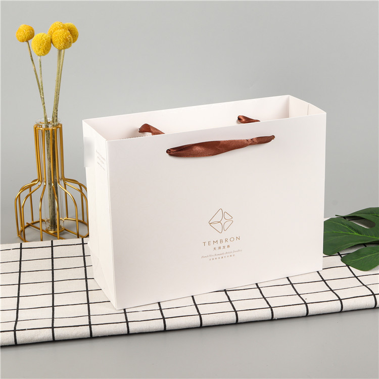 礼品白卡纸手提袋企业袋创意服装广告购物包装袋小批量logo纯色袋