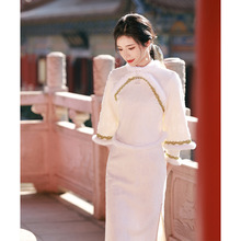 纳春Nitree2024新款改良白色订婚两件套女高级感长款中式连衣裙