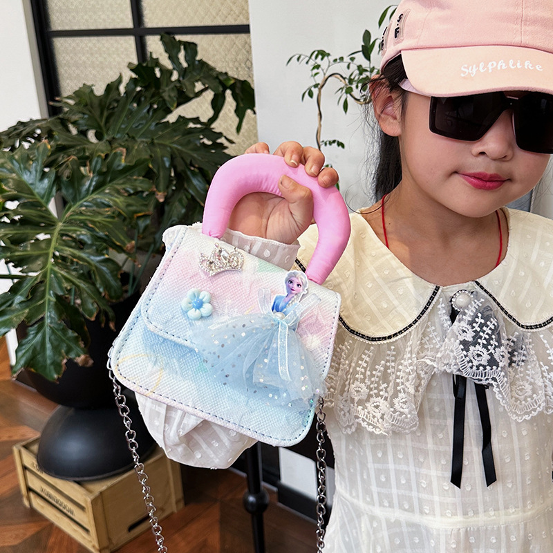 Bolso de niñas regalo de Año Nuevo bolso de hombro para niños 2025, nuevo estilo princesa bolso de mano extranjero gradiente versátil bolso de mochila