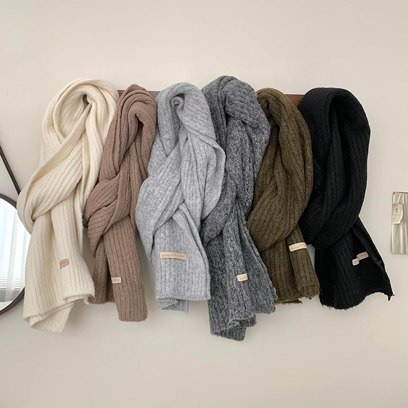 Bufandas mujeres invierno 2025 nuevo calentamiento engrosado suave azul helado imitación de lana de color sólido bufandas de punto