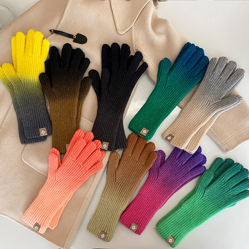 New 2023 Gradient Color Gloves from Korea, Finger-Revealing Touchscreen Gloves, Winter Warmth and Fashion, Instagram Style, Internet Celebrity Gloves