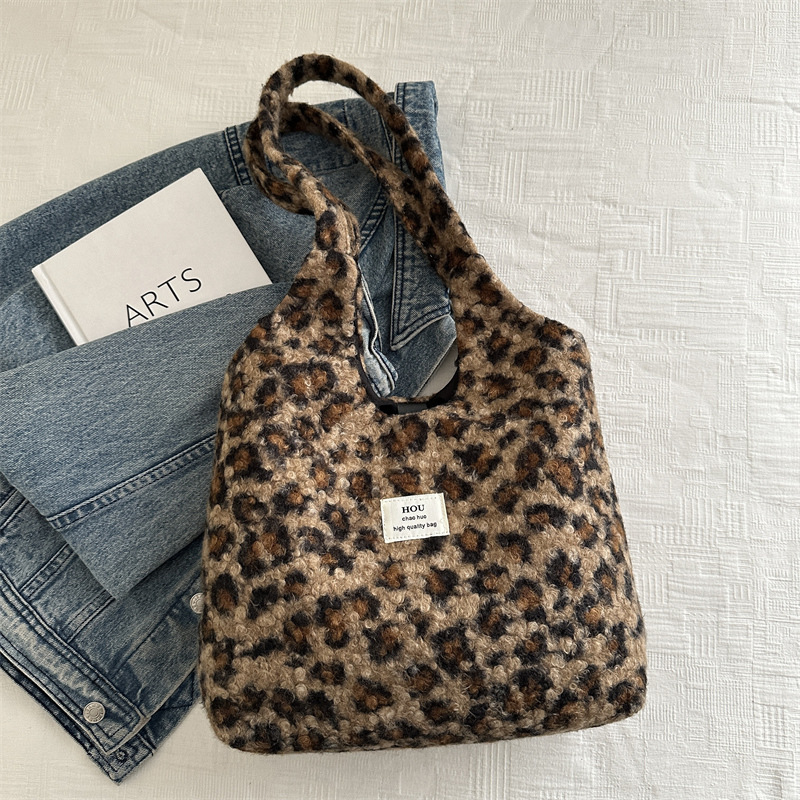 Elegante invierno nuevo diseño de cordero imitación de leopardo de alto valor de la cara bolso de mochila temperamento chaleco bolso de mujer