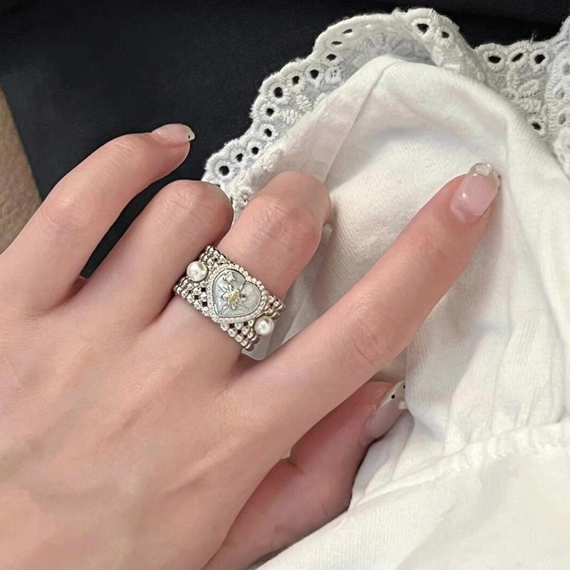 周也黄霄雲同款爱心宽版简约珍珠六芒星食指戒指女高级感个性设计|undefined