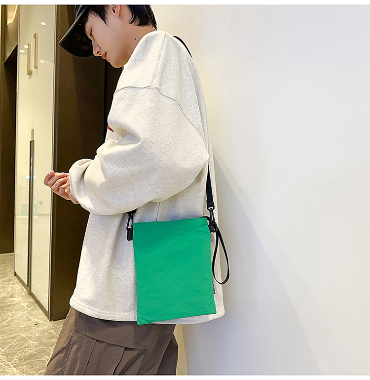The 2025 summer new stylish, simple and individual small square bag is a trendy and casual single-shoulder crossbody bag for women undefined