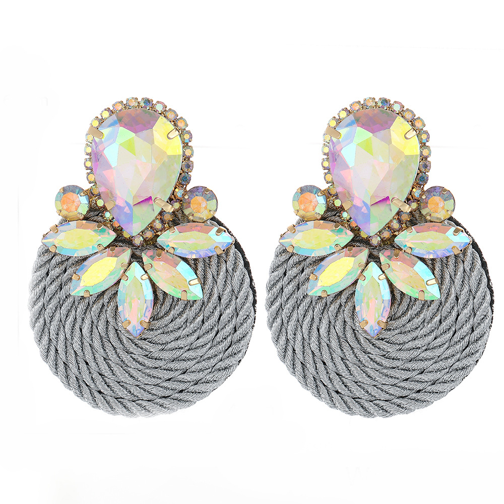 Fashion Round Diamond Braided Earrings display picture 7