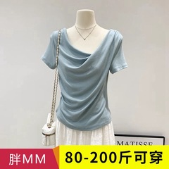 プラスサイズモーダルスイングカラー半袖Tシャツ女性用ファットmmピュアデューレオフショルダー不規則スリムウエストホットガールトップ