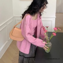 �nϵ�ǹ�ɫ����ᘿ��_���ɼ���Ů�ﶬ�¿�r�Ќ���ë�����b����Ů