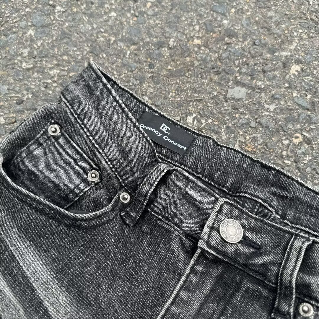 Men's Black Washed Flared Jeans With Fleece Lining - Clean Fit Stretch Denim Pants For High Street Fashion_mkmklike.com