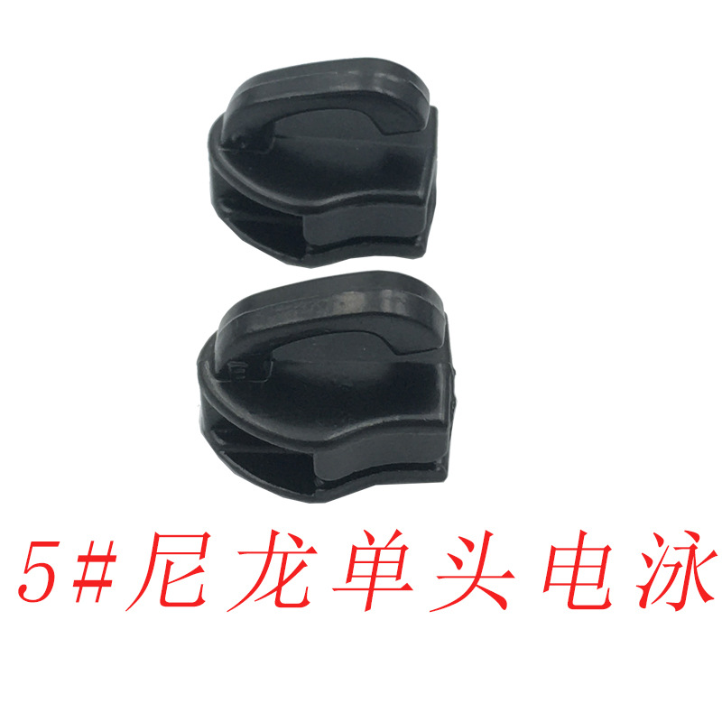 En stock al por mayor N ° 3 N ° 5 N ° 10 dientes de goma de nylon elefante nariz de una sola cabeza equipaje cabeza colgante chapado rodillo chapado multi-color