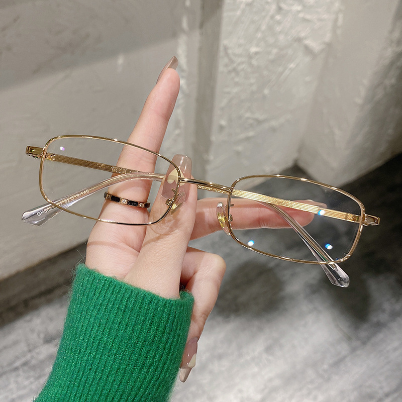 長方形の小さなフレーム、個性的なデザイン、度付き近視眼鏡フレーム、女性用、上品でエレガントな雰囲気、シルバーのレンズフレーム|undefined