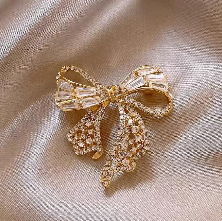 High-end Korean New Style Elegant Bowknot Suit Versatile Clothing Pin Brooch Anti-exposure Buckle For Women_voghion.com