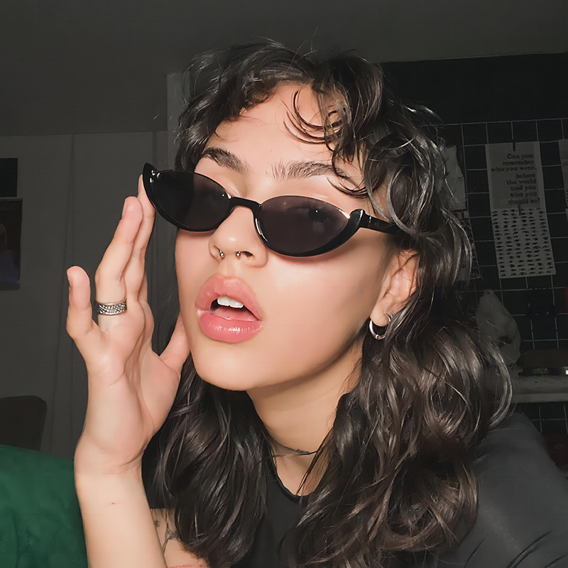 Nuevas gafas de sol de media montura con ojos de gato transfronterizas, chicas calientes europeas y americanas, nicho, gafas de sol de protección solar de hip-hop de calle Sunglass