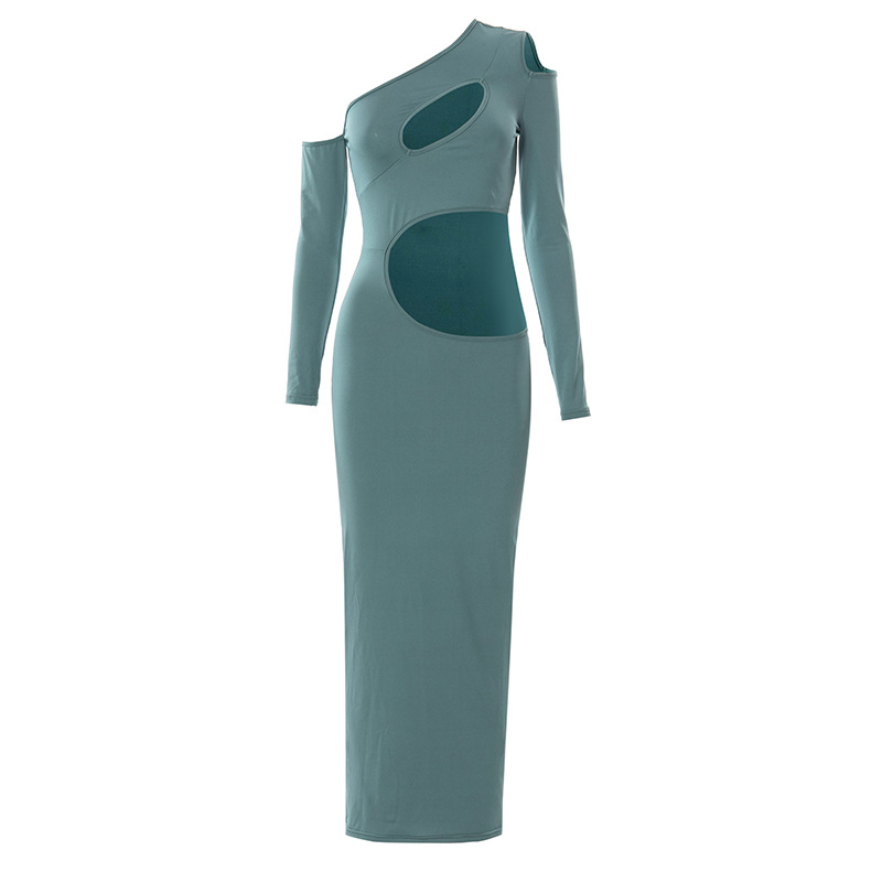Solid Color Oblique Shoulder Hollow Slim Long-Sleeved Dress NSMG96514