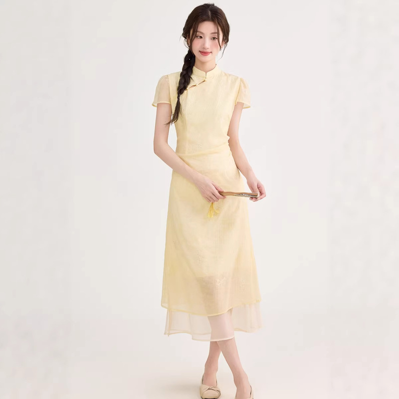 Summer New Chinese-Style Cool and Elegant Improved Cheongsam Dress, Daily Wear for Young Girls, Slim-Fit Long Dress Summer New Chinese-Style Cool and Elegant Improved Cheongsam Dress, Daily Wear for Young Girls, Slim-Fit Long Dress