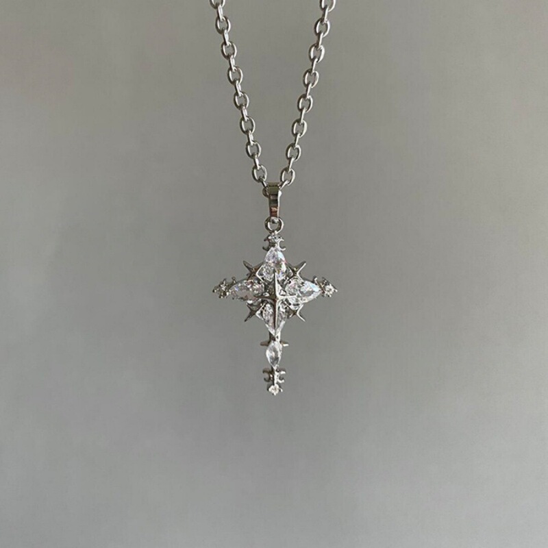 甘くてクールな四芒星クロスジルコンネックレス、女性用、クールなレトロな個性ニッチデザイン、多用途な鎖骨チェーン|undefined