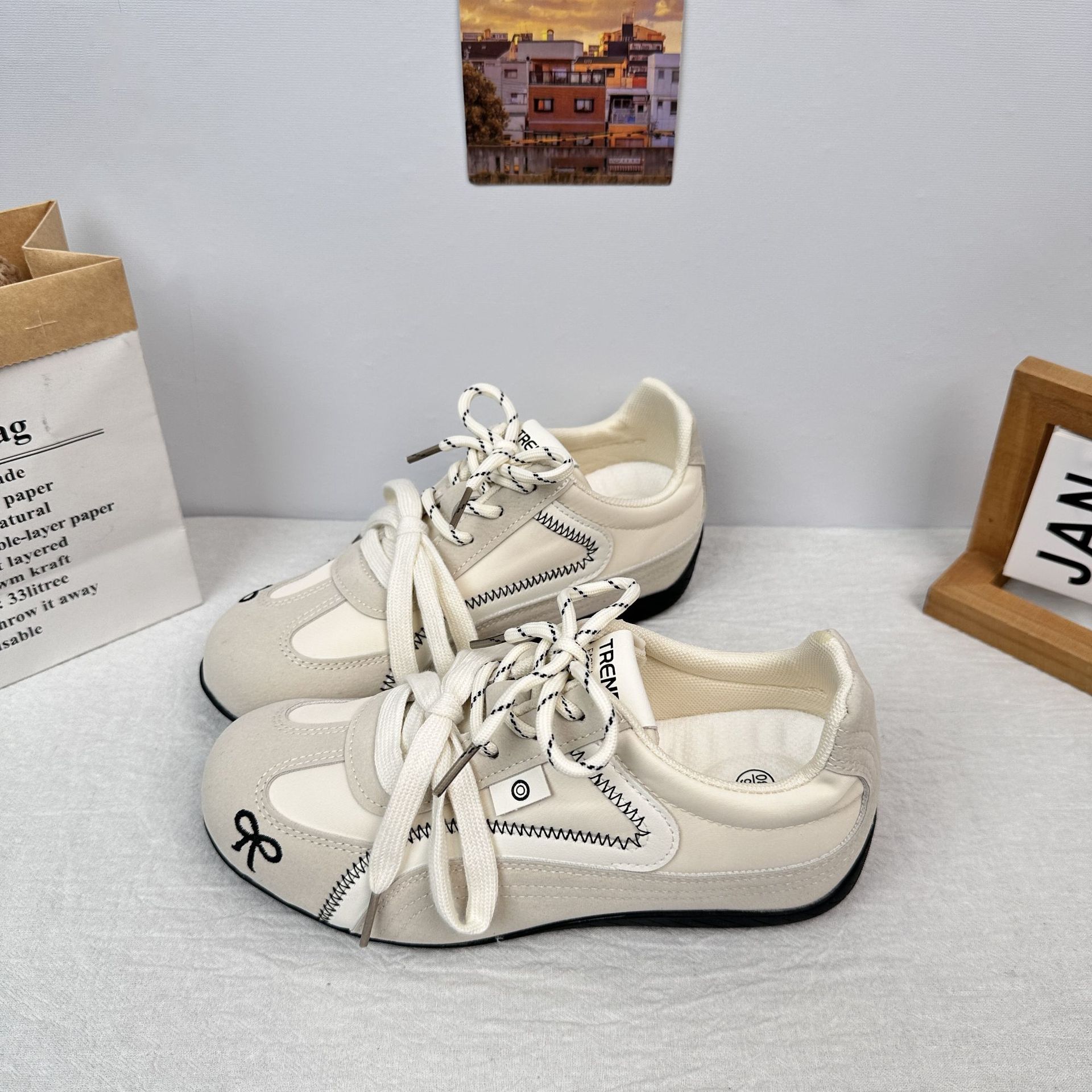 A9914 zapatos de mujer de entrenamiento alemán 2025 nuevos zapatos casuales deportivos de todo fósforo de primavera zapatos de carreras retro zapatos Forrest Gump de suela suave
