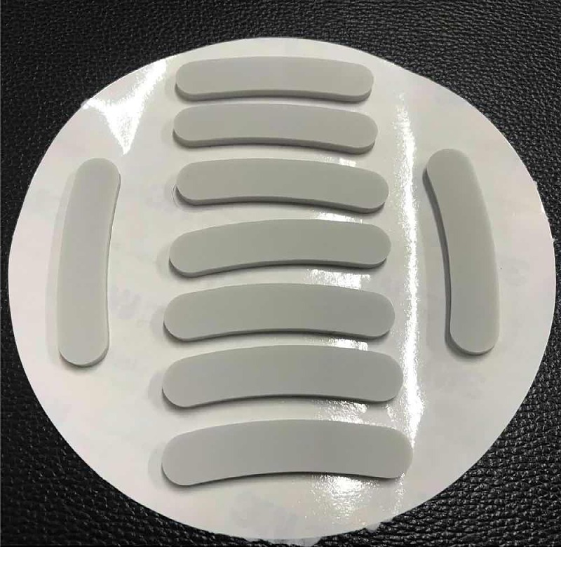 塑胶底壳凹槽防震防滑自粘硅胶脚垫 透明硅胶长条 月亮形背胶粘垫