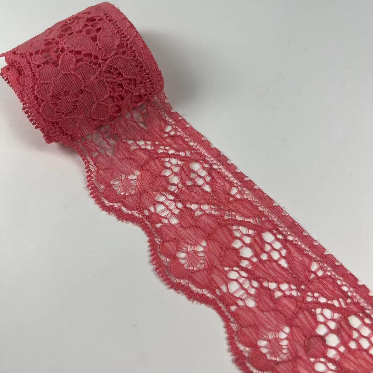 Suministro directo de fábrica 6cm encaje ropa textil para el hogar falda collar accesorios encaje color no elástico material de poliéster al por mayor