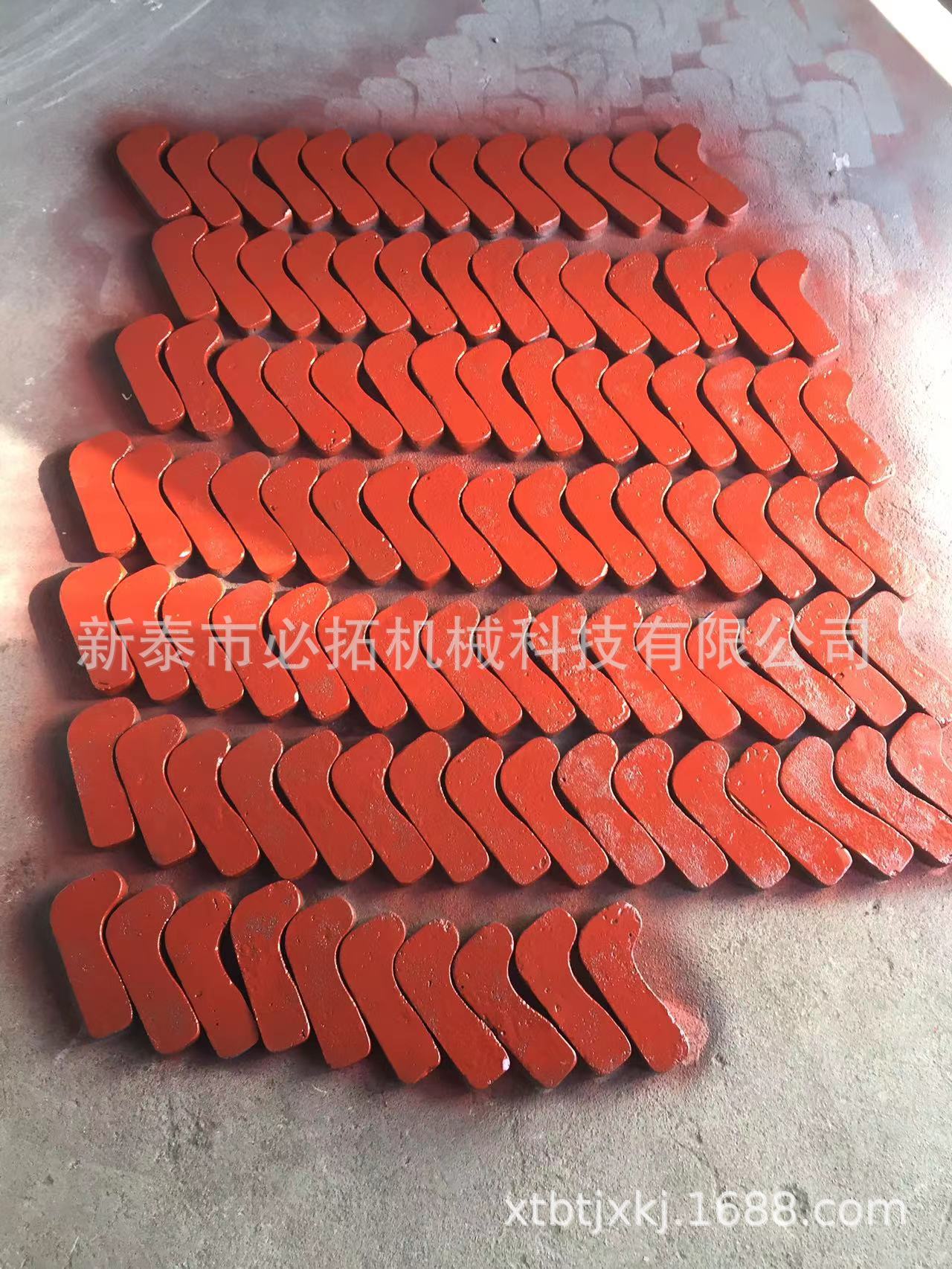 矿山水泥设备耐磨块 桩工基础 煤矿设备 双轮铣 硬质合金耐磨块