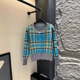 土星款现货芝麻底格奶系穿搭韩系慵懒圆领针织开衫风风穿搭格子