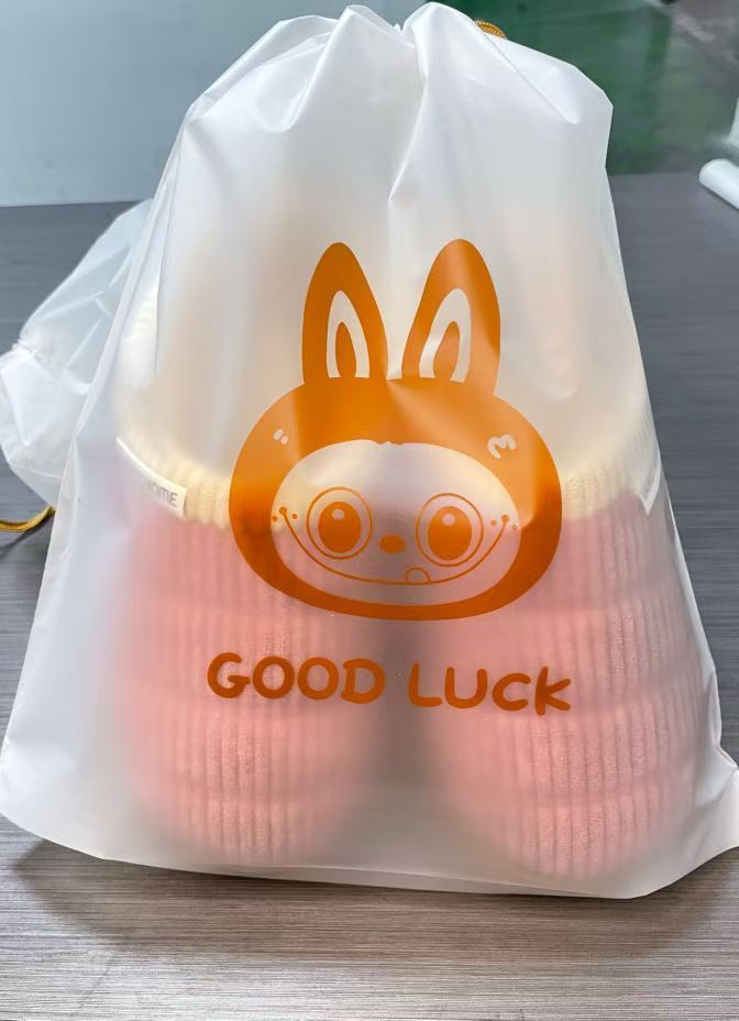 Oso zapatos bolsa de almacenamiento a prueba de polvo a prueba de humedad cordón bolsa de cordón estudiante dormitorio sub-embalaje bolsa de zapatos bolsa de viaje