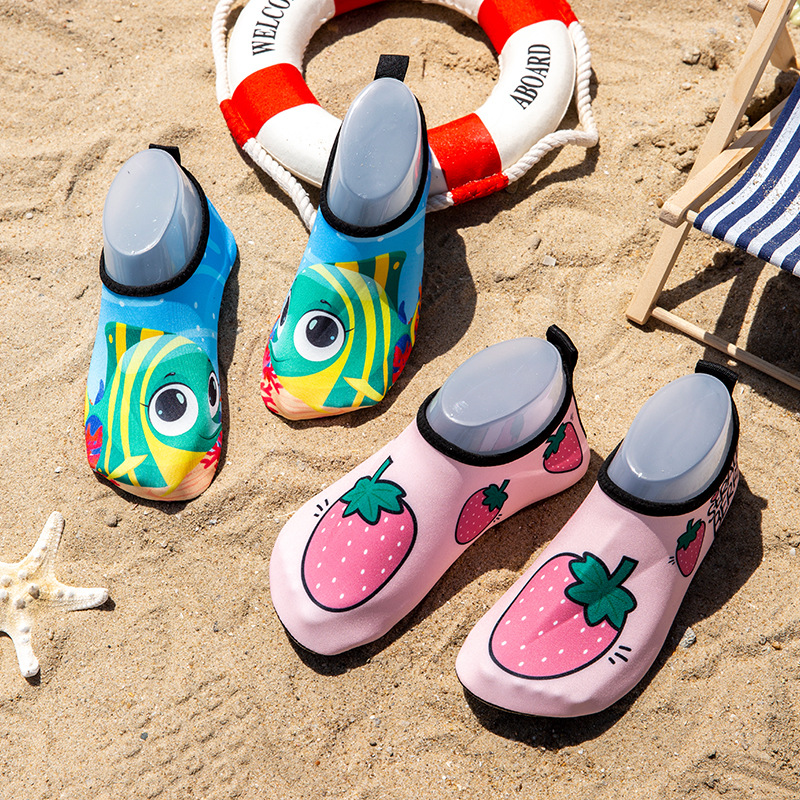Beach socks for children