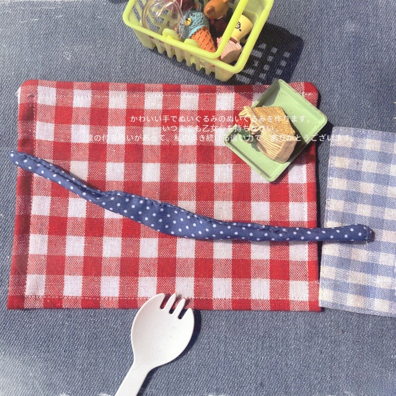 Triangular polka dot scarf japanese style blue polka dots