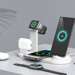 国境を越えた人気の売れ筋のフォーインワン充電ベースは、Apple 携帯電話、時計、ヘッドセット、スリーインワンワイヤレス充電器に適しています。