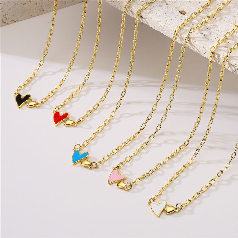 1 Piece Simple Style Heart Shape Copper Enamel Plating Pendant Necklace display picture 1