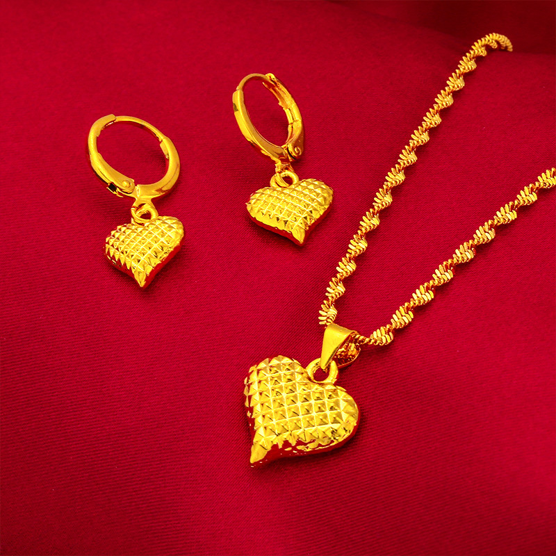 Amor de las mujeres pendientes collar de Vietnam Arena de oro de las mujeres Nueva joyería de moda al por mayor transfronteriza de la joyería al por mayor