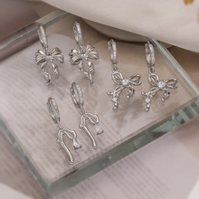 �Ĺ� С�����ͭ��18K���ʯ�������׹����Ůʱ�о�������������