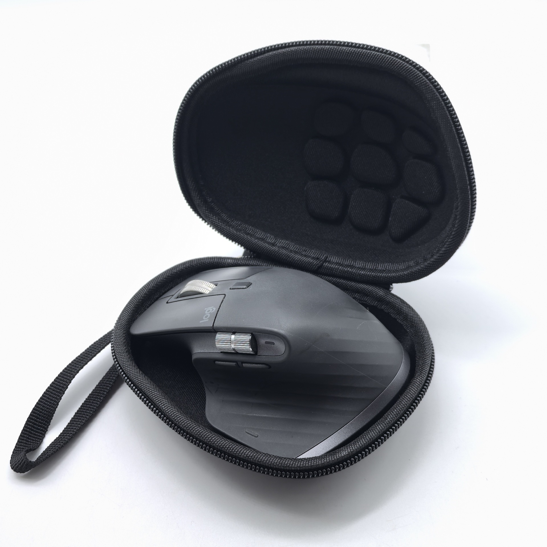 126e24f8-34ee-46ba-9ec7-7f6f83