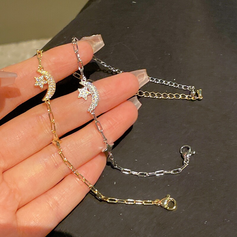 Stars Sparkle, Electroplated Real Gold Moon Bracelet, Everyday Wear, Light Luxury Niche Lobster Clasp Bracelet Jewelry Stars Sparkle, Electroplated Real Gold Moon Bracelet, Everyday Wear, Light Luxury Niche Lobster Clasp Bracelet Jewelry