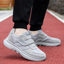 2024新款跨境四季特宽健步鞋糖足鞋魔术贴老人鞋软底加宽爸妈鞋女