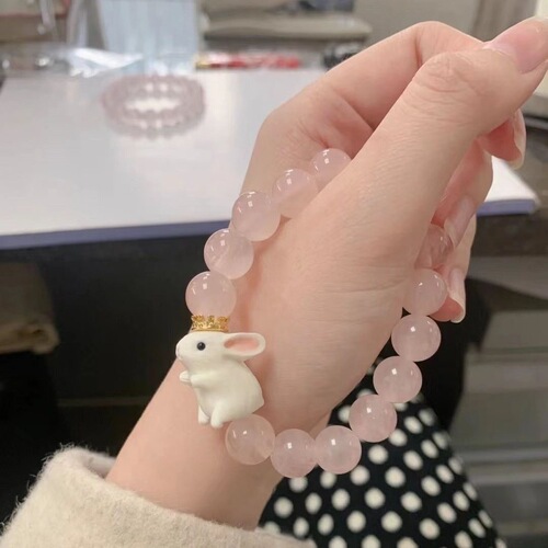 White Moonlight Bracelet Gift Little Rabbit Birthday Girl for Girlfriend, Creative and Practical Jade Rabbit Necklace for Women